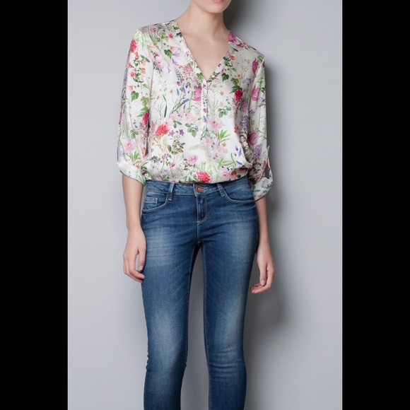 Zara floral silk blouse - Picture 1 of 7